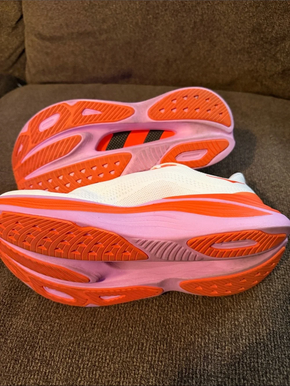 HOKA Skyward X (Reg Width)